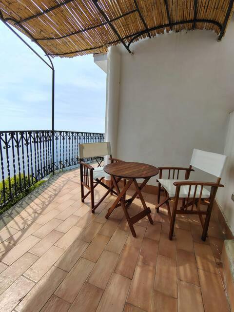 Mareluna Holiday Home Praiano Exterior foto
